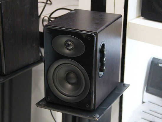 H_D%KPEW8FZ3)Y6P2RVEIGG1.png 拆機揭秘! 編輯帶你了解音箱發聲原理